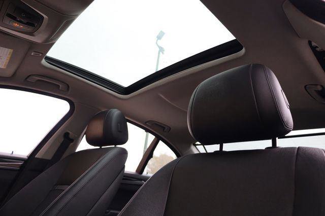 Used 2014 BMW 535i Sedan RWD image 16