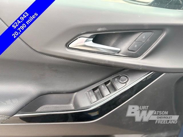 Used 2025 Chevrolet Equinox LT FWD image 12