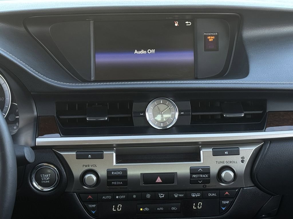 Used 2018 Lexus ES 350 w/ Premier Package image 16