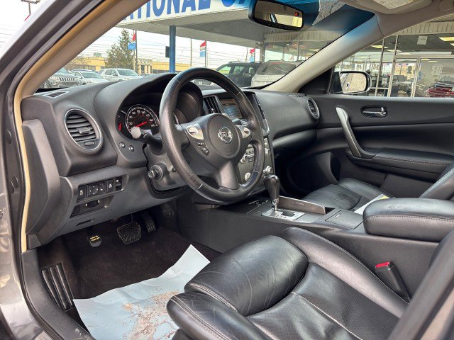 Used 2014 Nissan Maxima 3.5 SV w/ Sport Package image 10