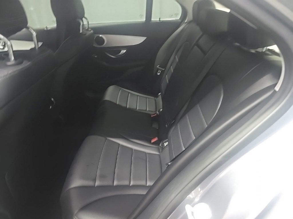 Used 2015 Mercedes-Benz C 300 4MATIC Sedan image 13
