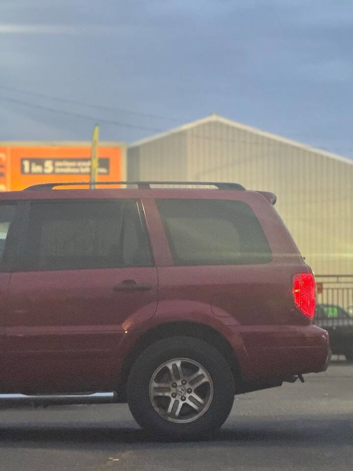 Used 2004 Honda Pilot EX image 16