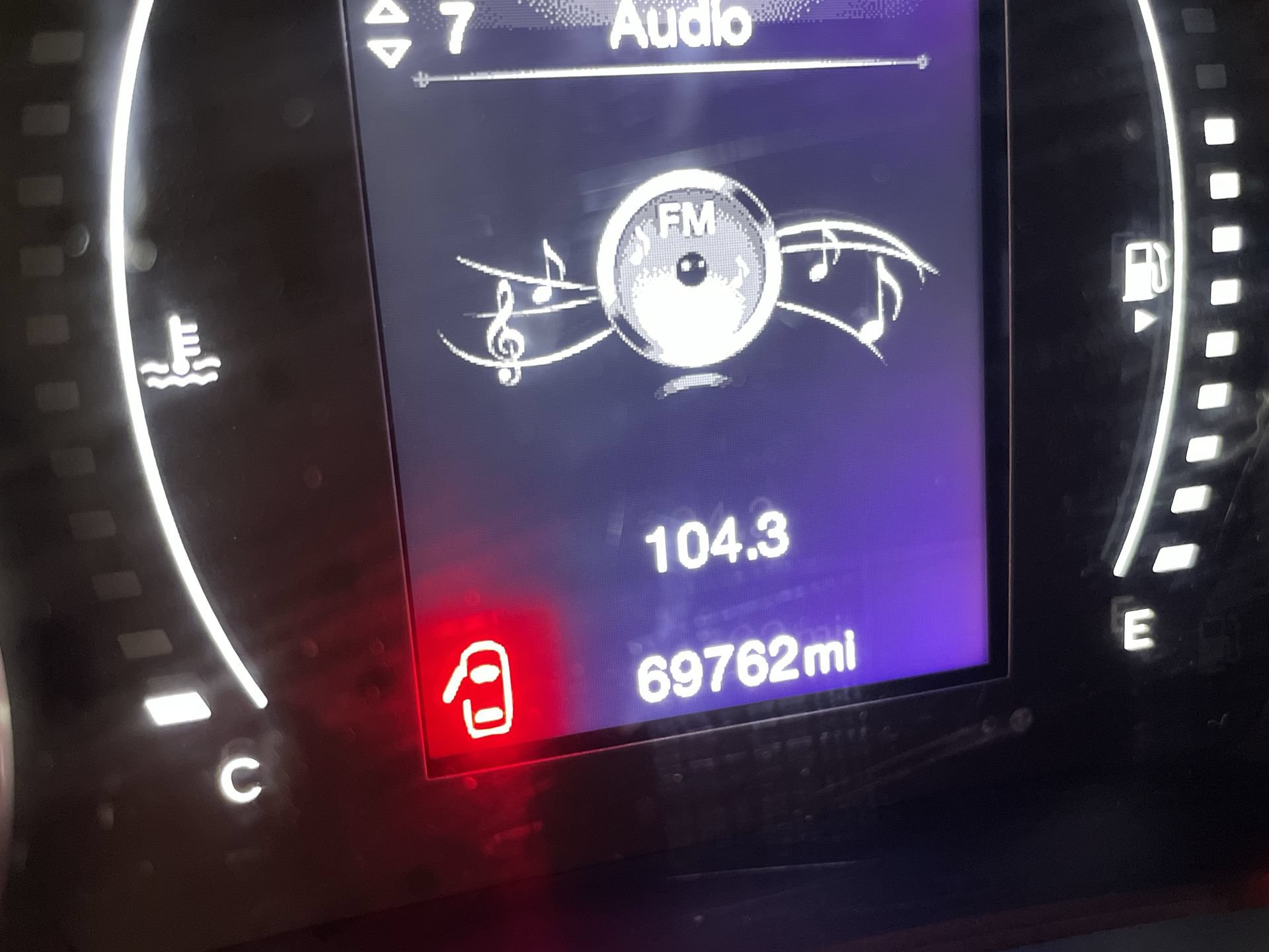 Used 2023 Jeep Renegade Latitude AWD/4WD image 15
