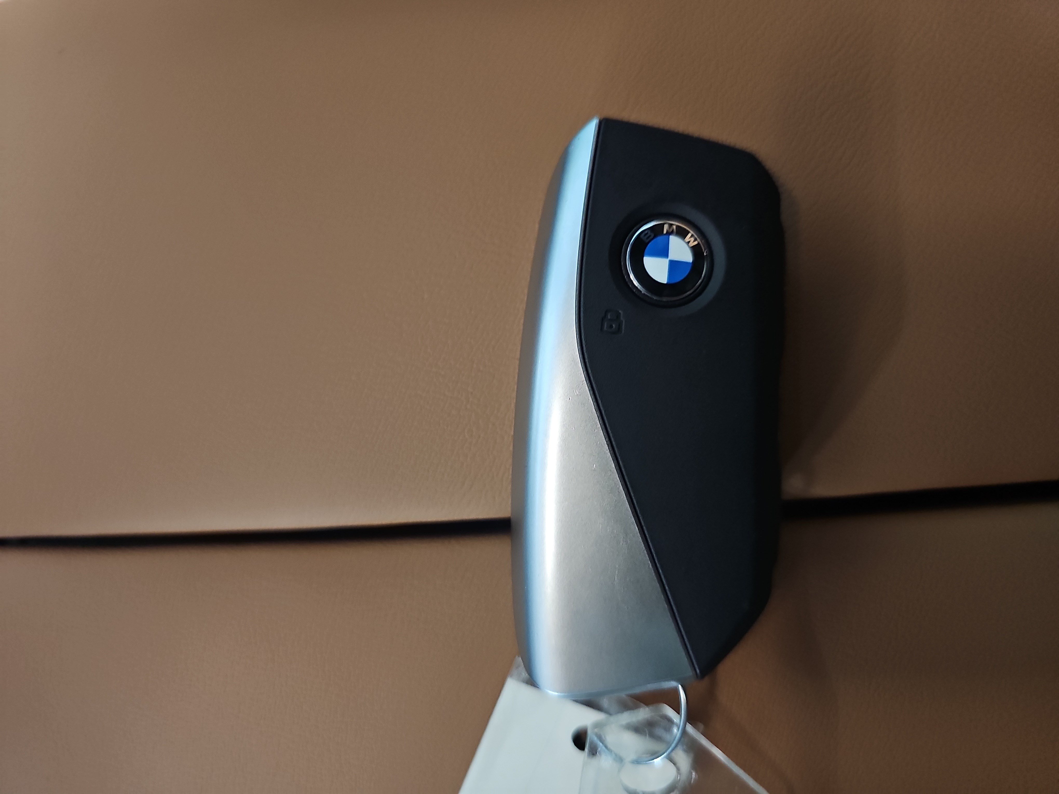 New 2026 BMW X5 xDrive50e w/ Climate Comfort Package AWD/4WD image 36