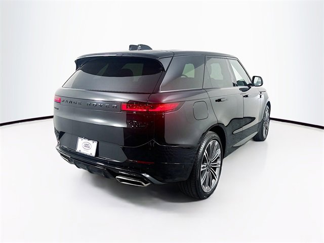 Used 2025 Land Rover Range Rover Sport Dynamic SE image 5