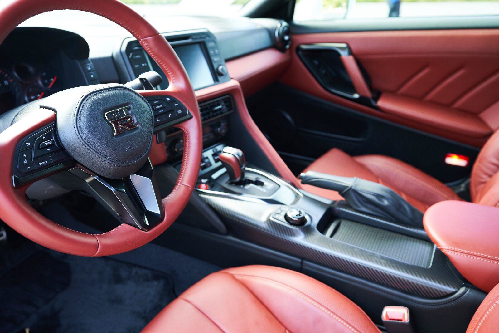 Certified 2024 Nissan GT-R Premium w/ Premium Interior Package AWD/4WD image 53