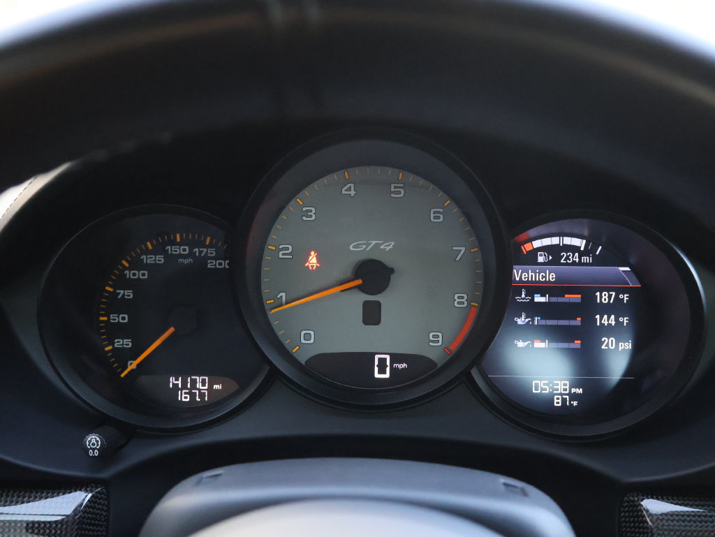 Used 2020 Porsche 718 Cayman GT4 RWD image 20