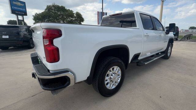 Used 2024 Chevrolet Silverado 2500 LT AWD/4WD image 8