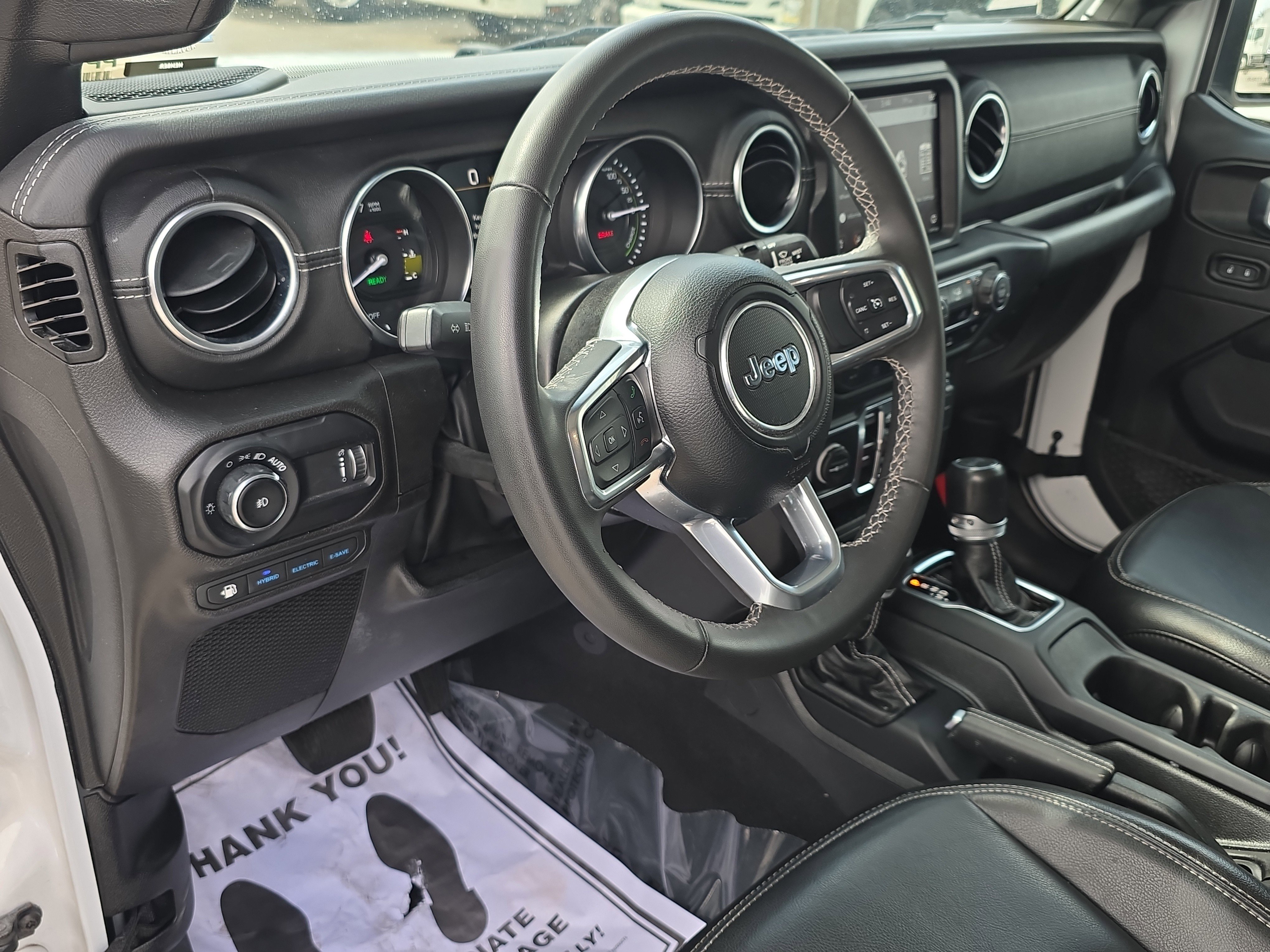 Used 2023 Jeep Wrangler Sahara AWD/4WD image 23