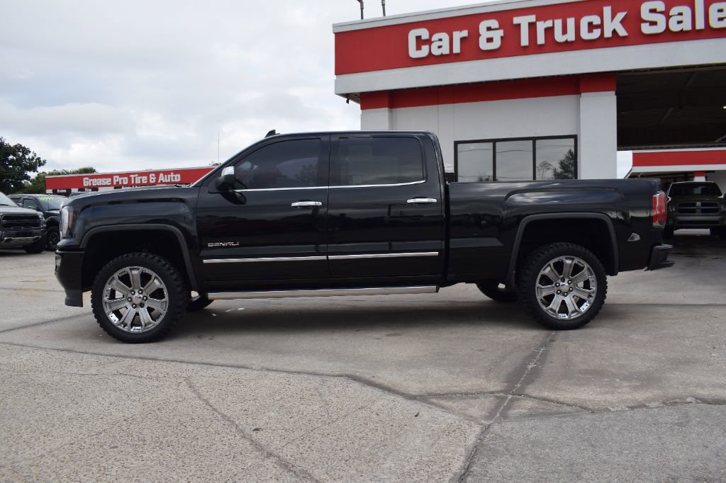 Used 2018 GMC Sierra 1500 Denali w/ Denali Ultimate Package image 1