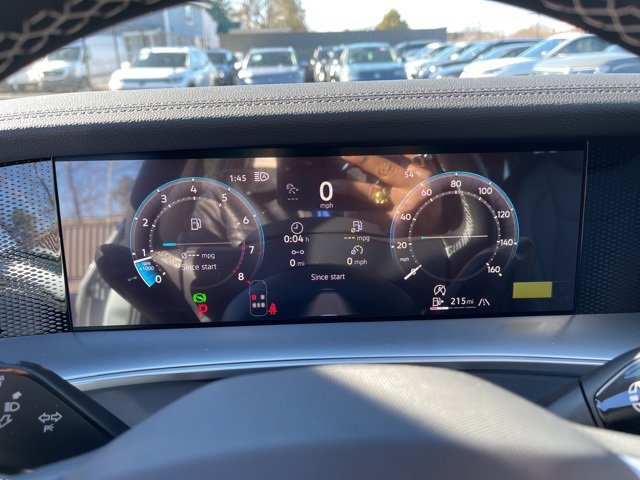 New 2026 Volkswagen Tiguan SE image 13