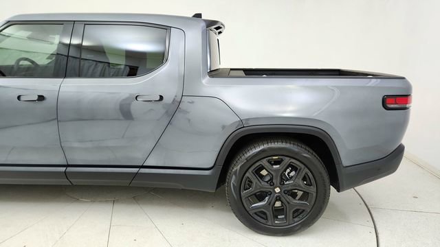 Used 2024 Rivian R1T Adventure image 10