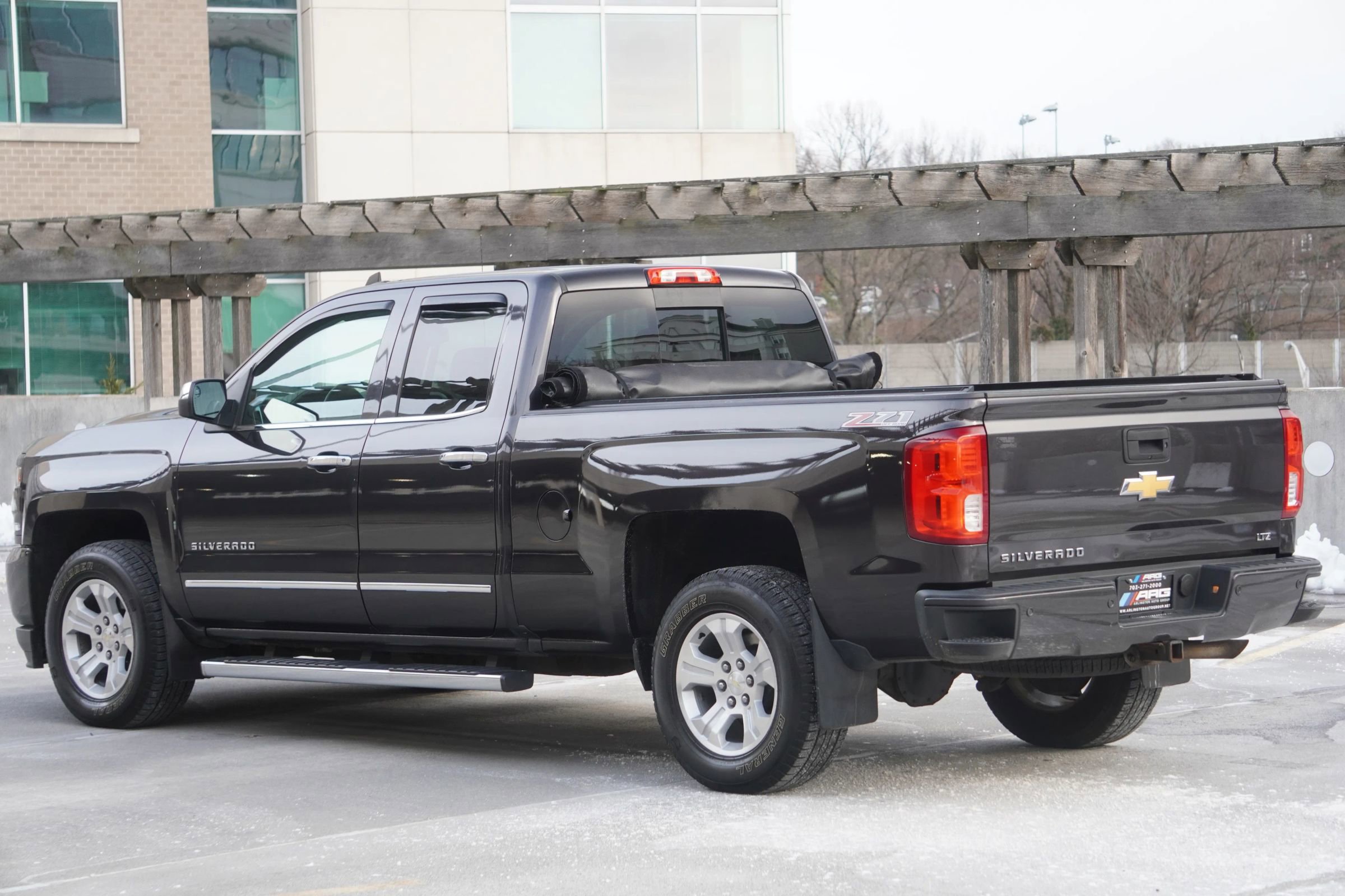 Used 2016 Chevrolet Silverado 1500 LTZ Z71 w/ LTZ Plus Package image 13