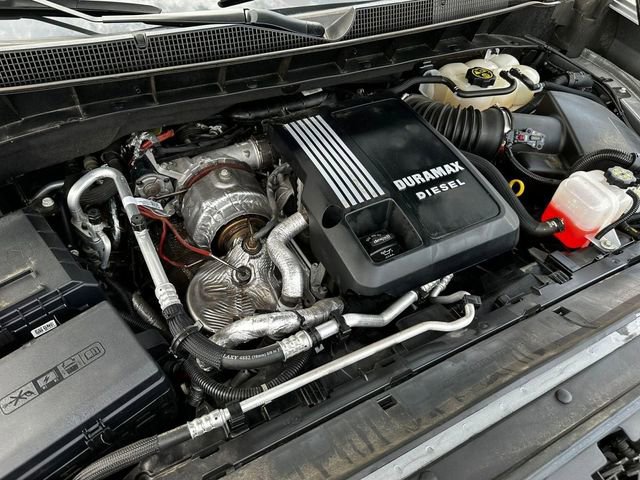 Used 2023 Chevrolet Silverado 1500 High Country w/ Technology Package AWD/4WD image 30