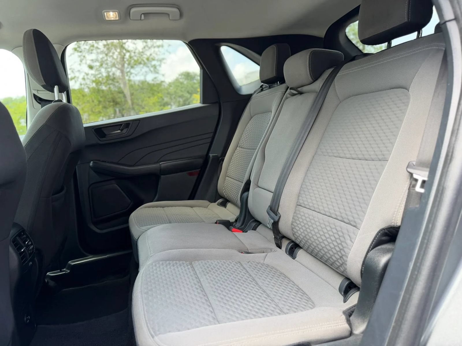 Used 2022 Ford Escape SE w/ Convenience Package FWD image 21