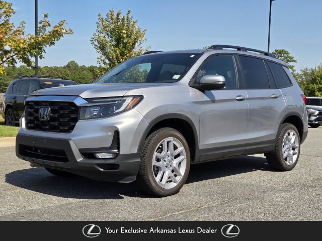 Used 2025 Honda Passport EX-L image 1