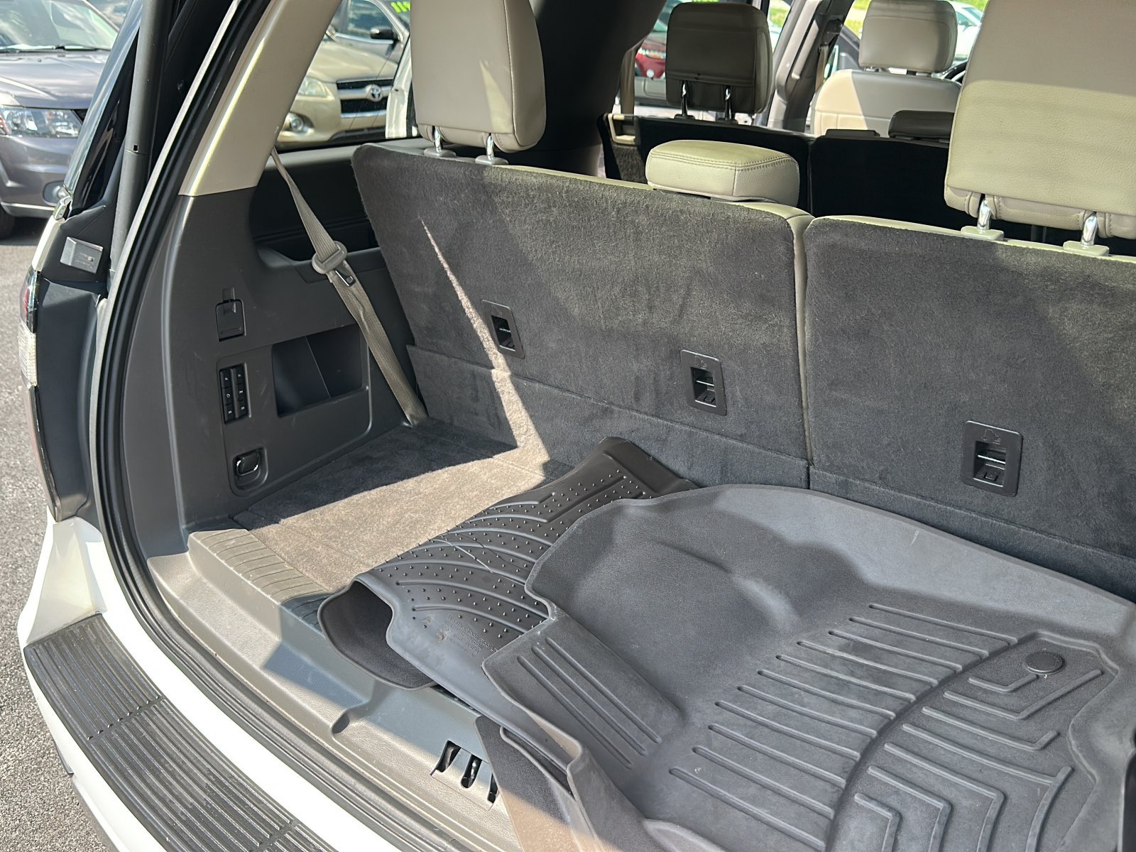 Used 2019 Ford Expedition Limited w/ Equipment Group 302A AWD/4WD image 26