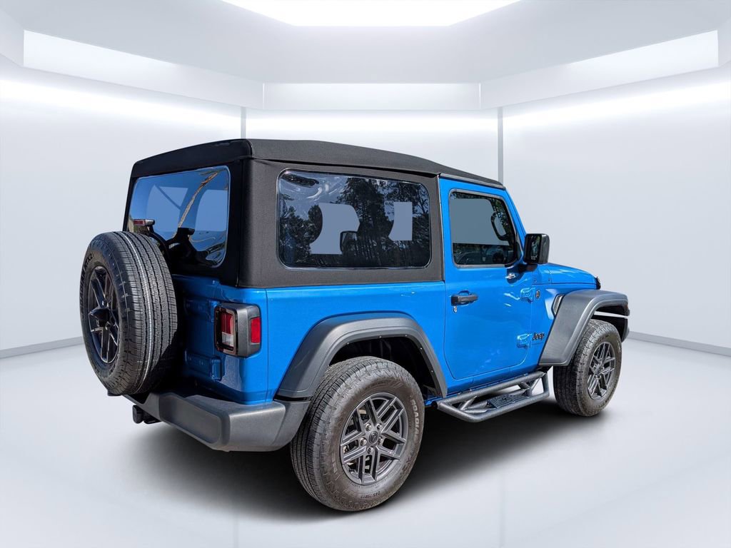Used 2024 Jeep Wrangler Sport AWD/4WD image 3