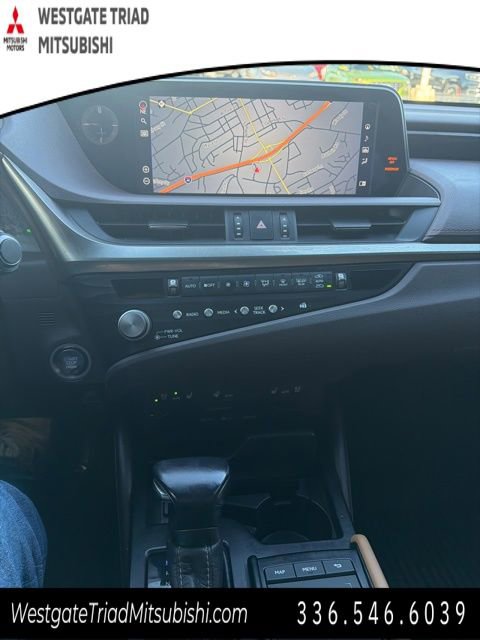Used 2021 Lexus ES 350 w/ Premium Package FWD image 13