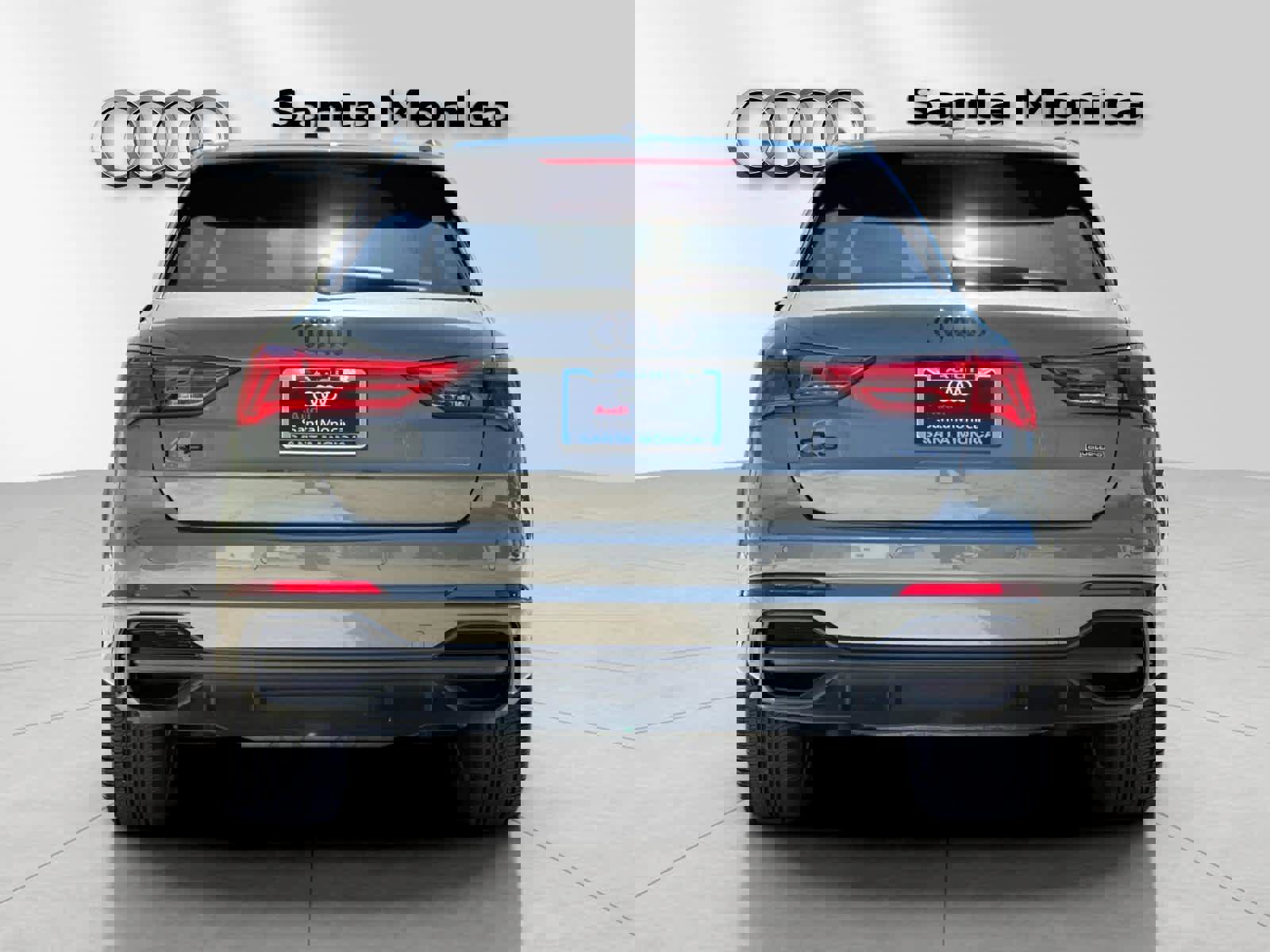 Used 2023 Audi Q3 2.0T Premium Plus w/ Premium Plus Package image 7