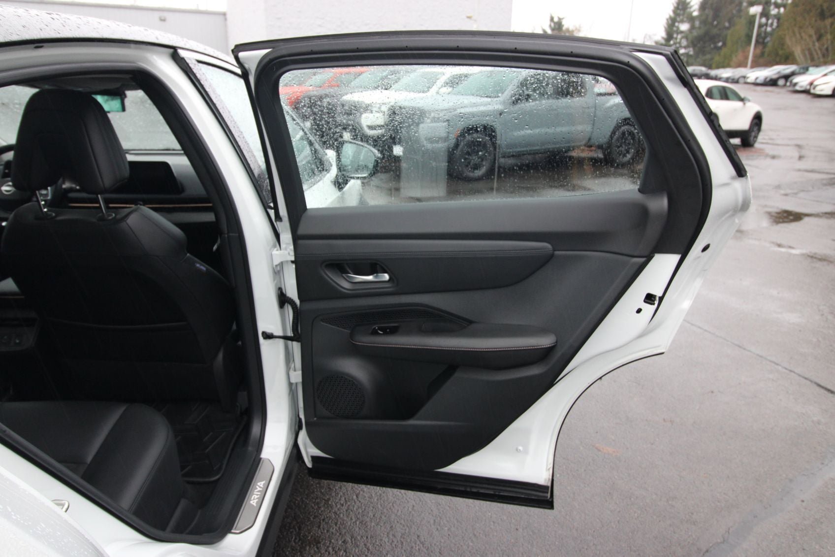 Certified 2023 Nissan Ariya FWD image 22