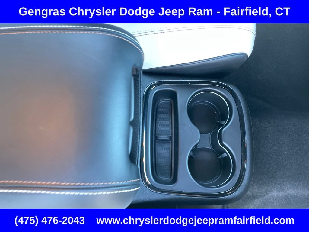 Used 2025 Dodge Durango SRT Hellcat AWD/4WD image 31