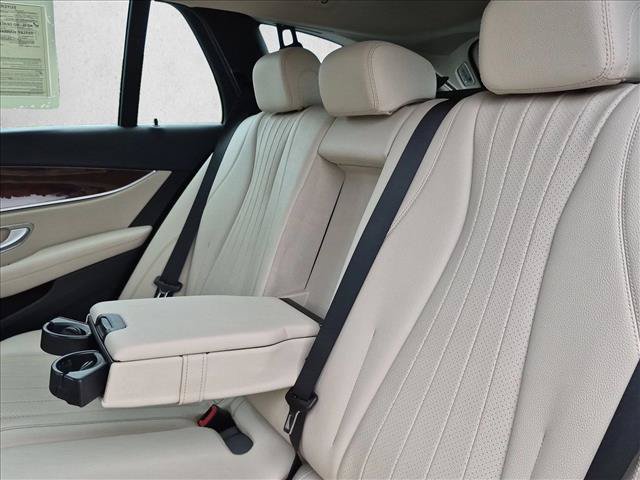 Used 2020 Mercedes-Benz E 450 4MATIC Wagon image 30
