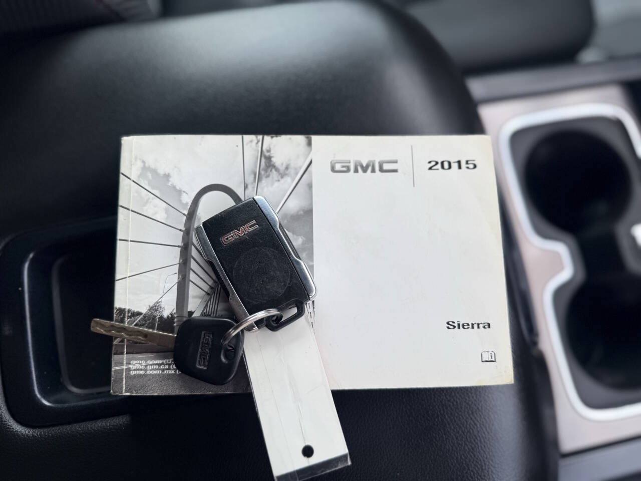 Used 2015 GMC Sierra 1500 SLT AWD/4WD image 27