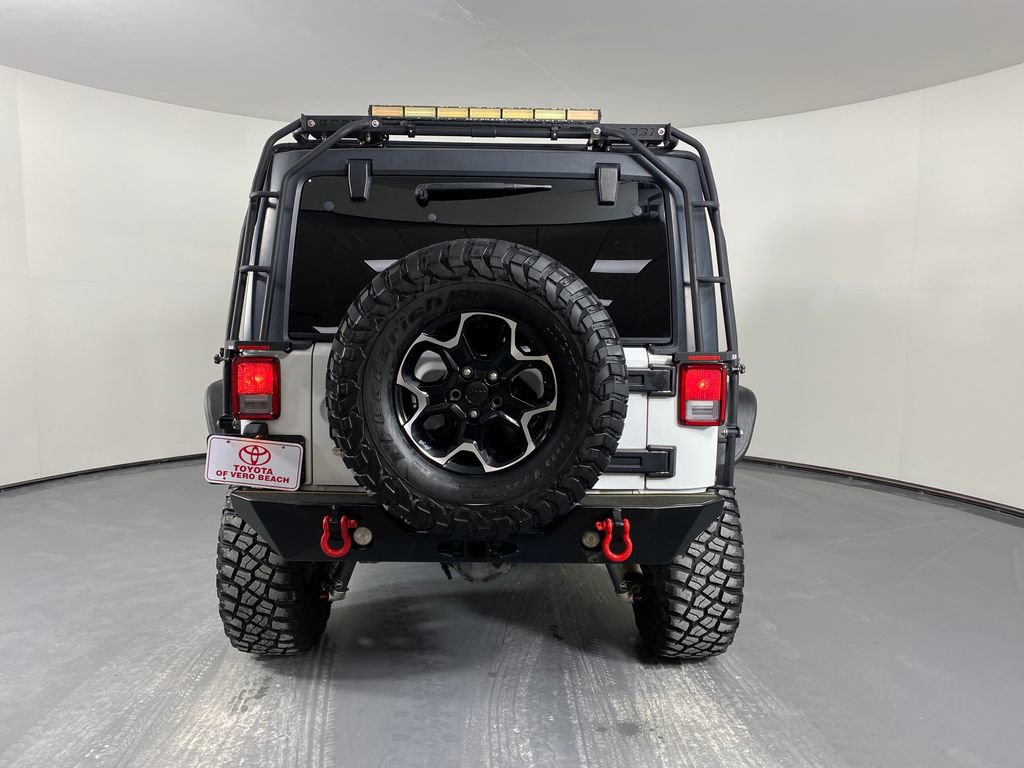 Used 2014 Jeep Wrangler Unlimited Rubicon w/ Connectivity Group image 5