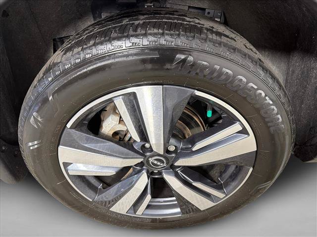 Used 2023 Nissan Rogue SL w/ SL Premium Package AWD/4WD image 19