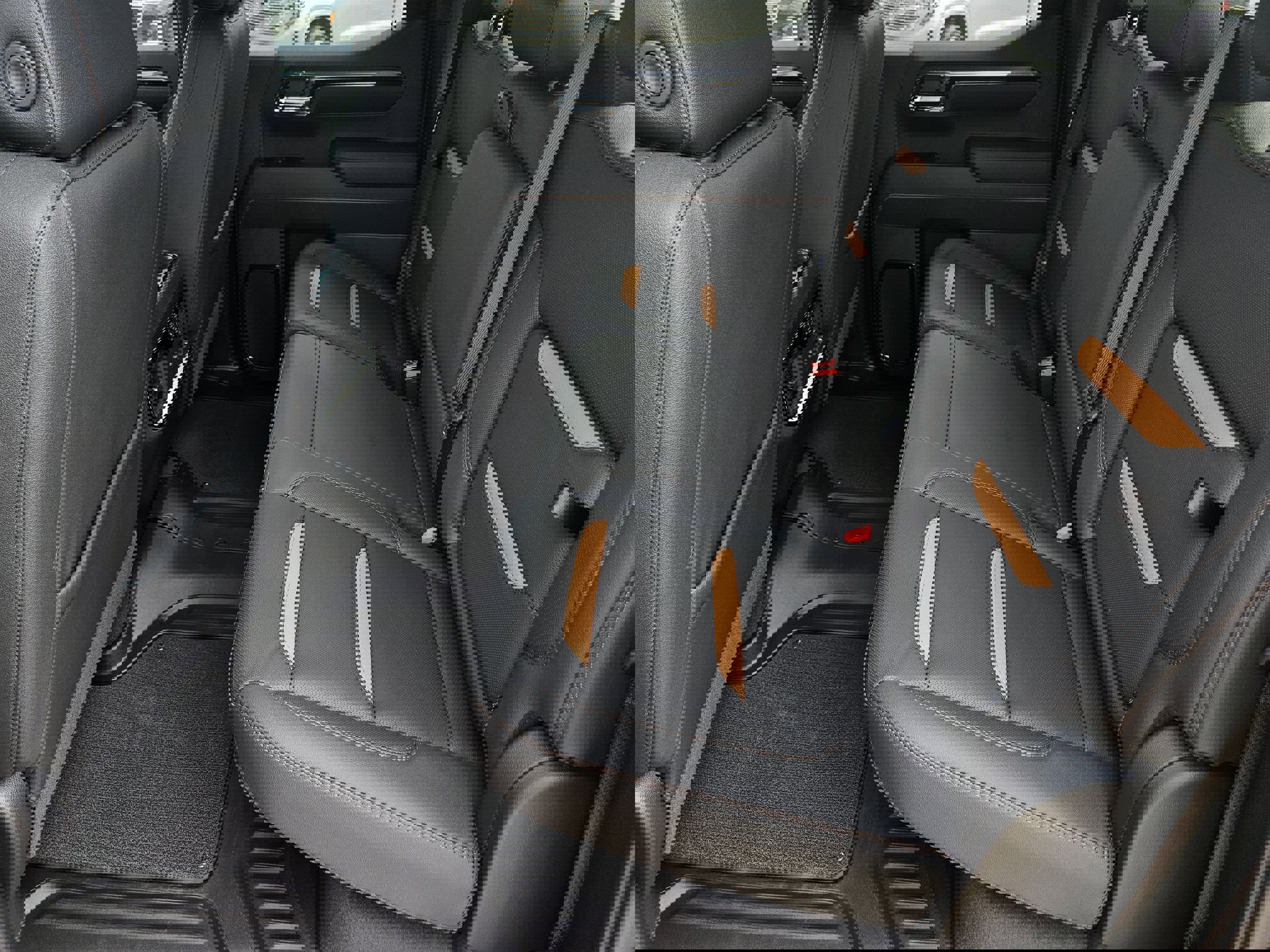 New 2026 GMC Sierra 1500 AT4 w/ AT4 Premium Package image 23