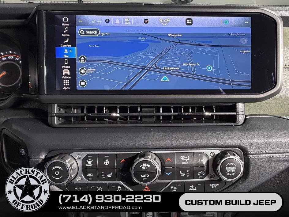 Used 2025 Jeep Gladiator Mojave AWD/4WD image 22