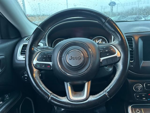 Used 2020 Jeep Compass Latitude image 11