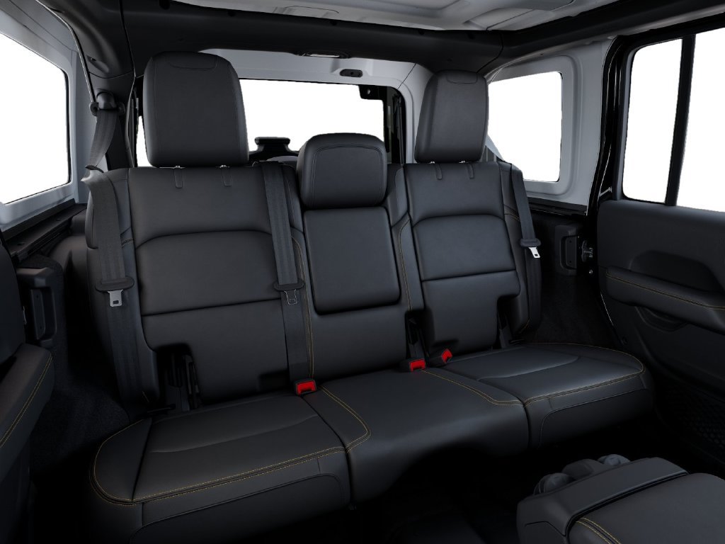 New 2025 Jeep Wrangler Unlimited Sahara AWD/4WD image 15