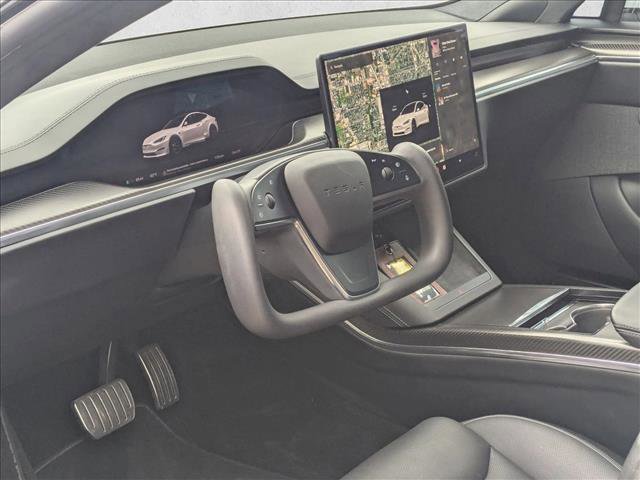 Used 2022 Tesla Model S Plaid image 10