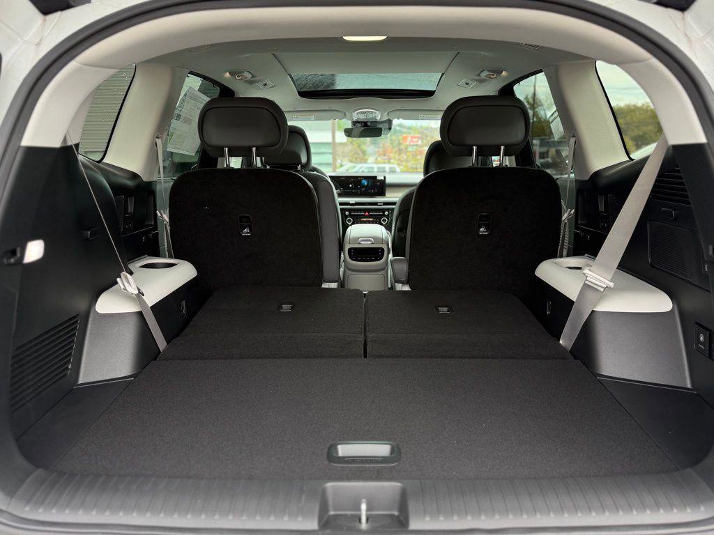 New 2026 Hyundai Ioniq 9 Limited image 6