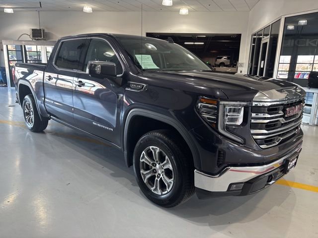 Used 2025 GMC Sierra 1500 SLT image 9