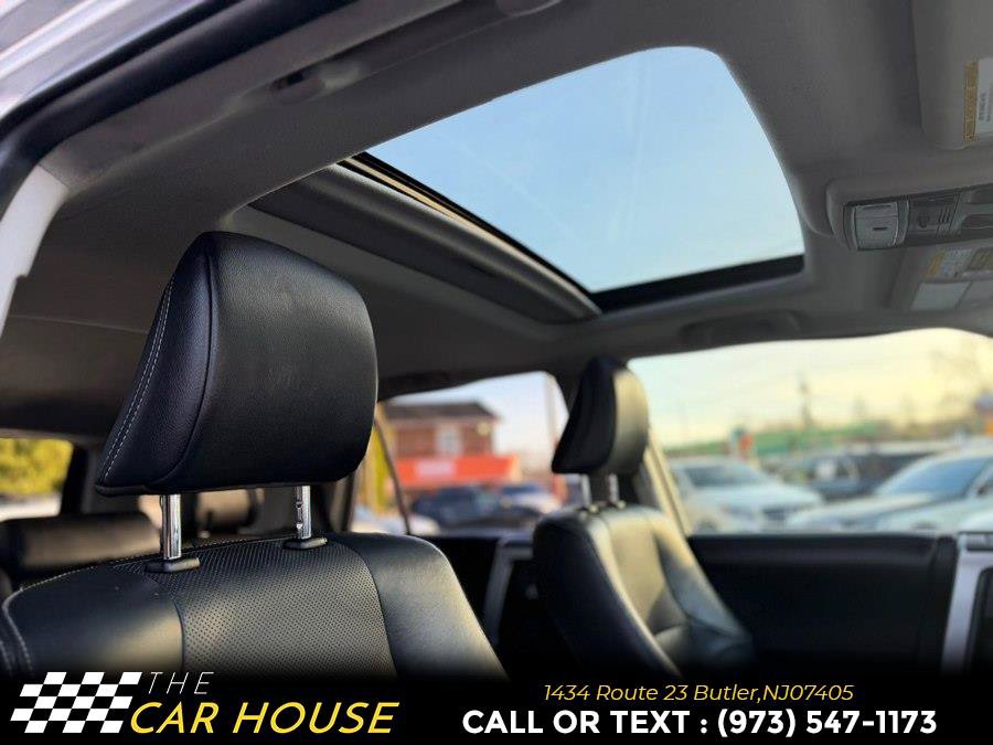 Used 2017 Toyota 4Runner Limited AWD/4WD image 24