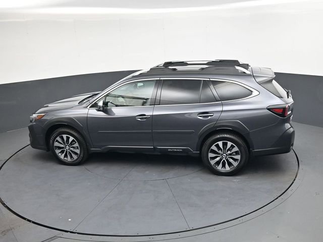 Used 2025 Subaru Outback Touring XT AWD/4WD image 27