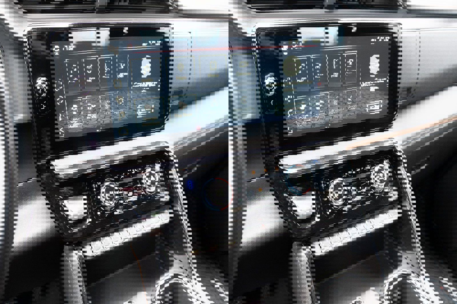 Used 2023 GMC Sierra 1500 AT4 w/ Technology Package image 3