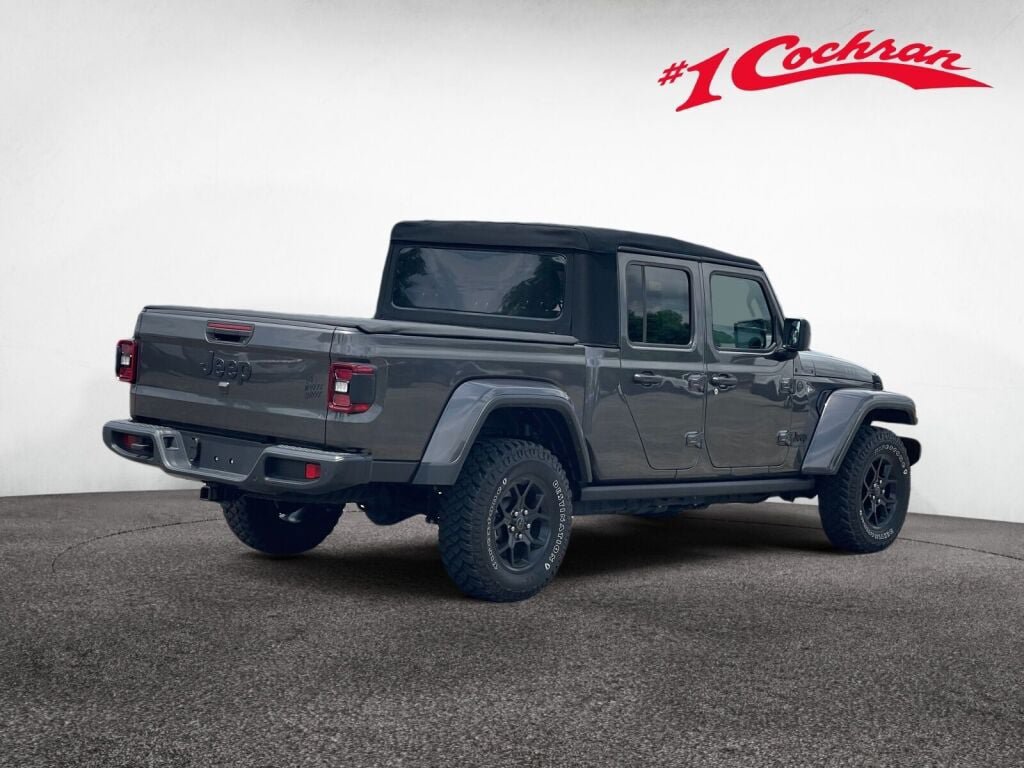Used 2024 Jeep Gladiator Sport AWD/4WD image 26