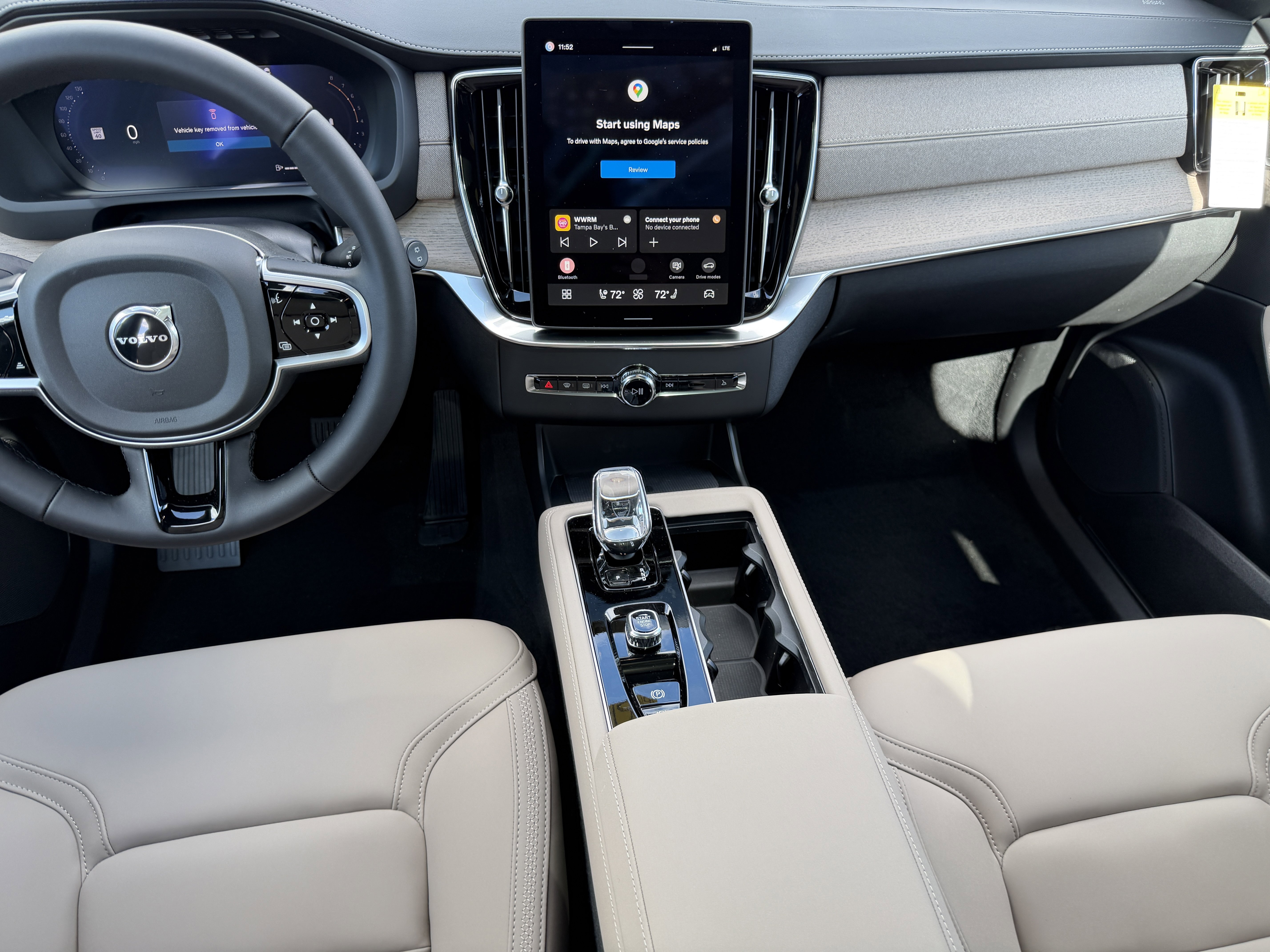 New 2026 Volvo XC90 B5 Core w/ Protection Package image 14