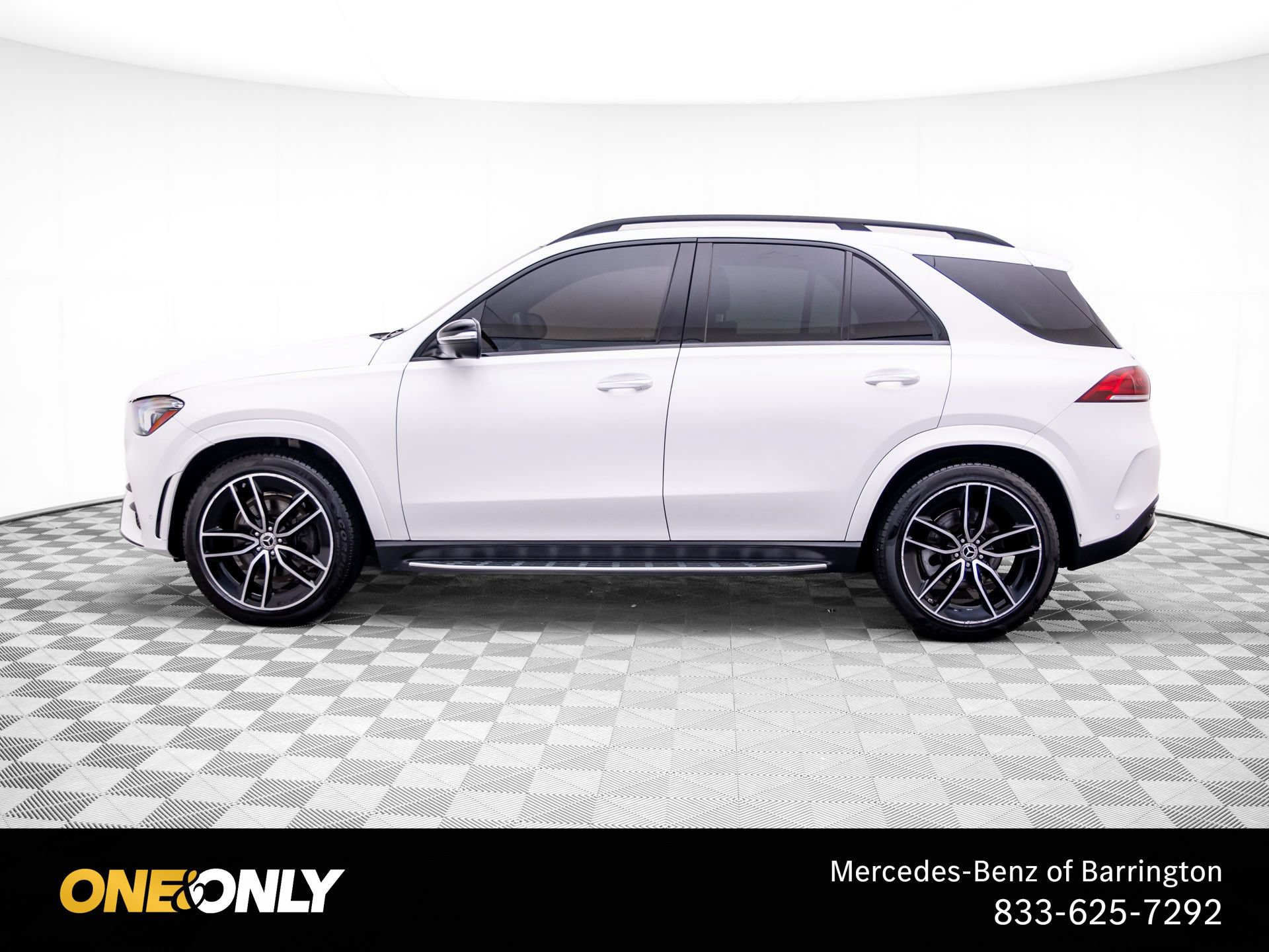 Used 2023 Mercedes-Benz GLE 580 4MATIC image 2