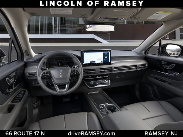 New 2026 Lincoln Corsair Premiere image 10