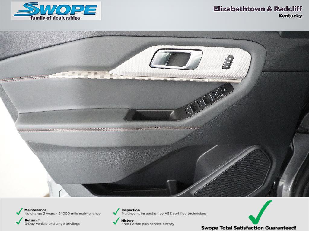 New 2026 Ford Explorer Active image 14