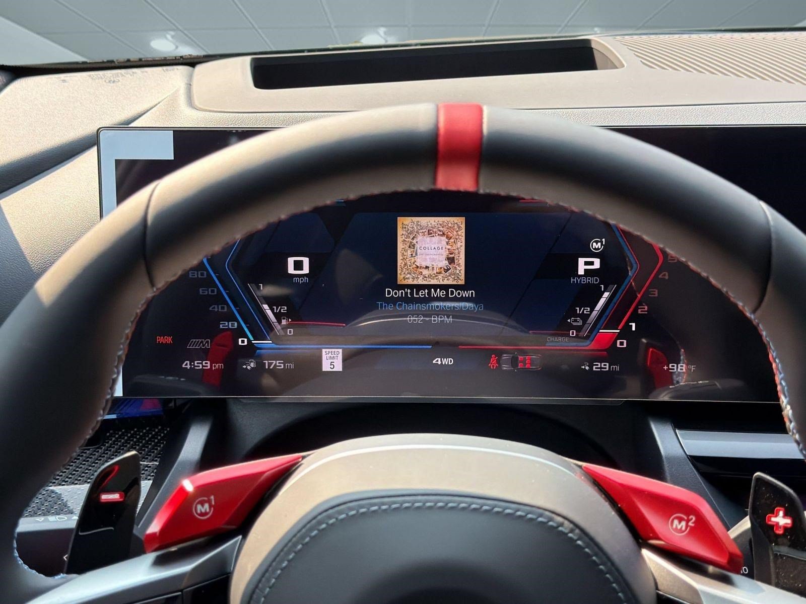 New 2027 BMW M5 Touring AWD/4WD image 21