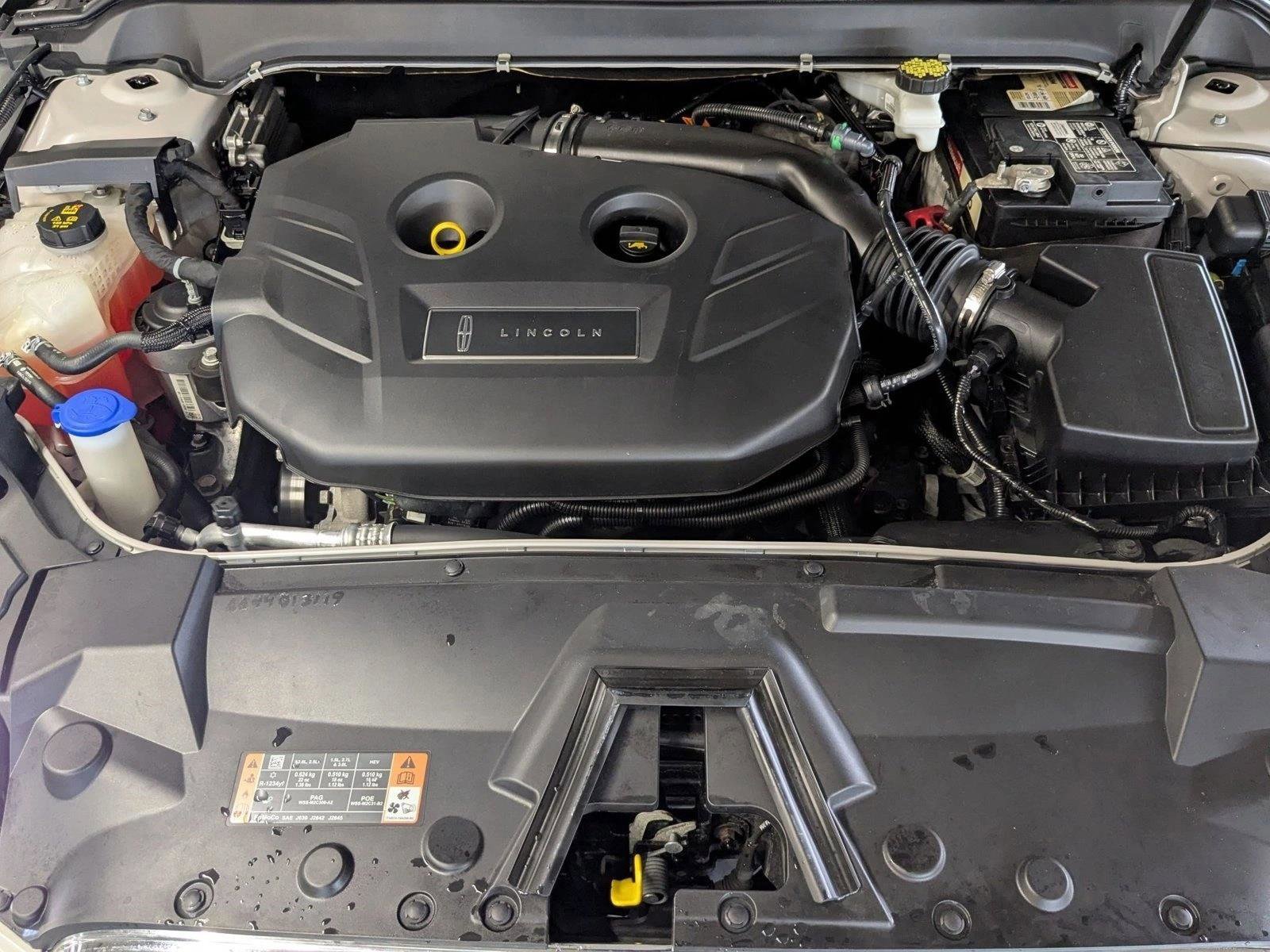 Used 2019 Lincoln MKZ Reserve FWD image 23