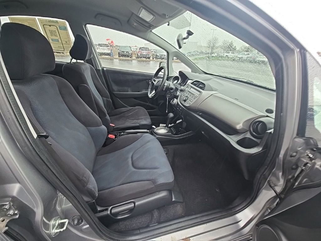 Used 2010 Honda Fit Sport image 28