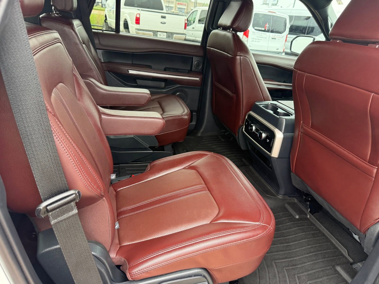 Certified 2024 Ford Expedition Limited RWD image 20