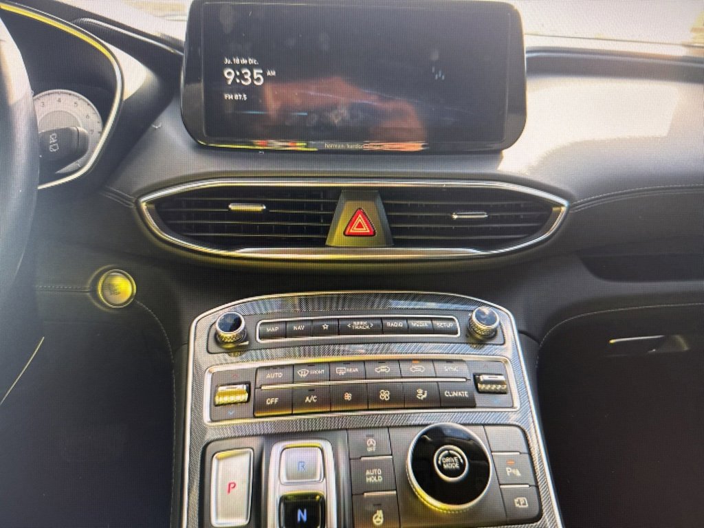 Used 2023 Hyundai Santa Fe Limited image 19